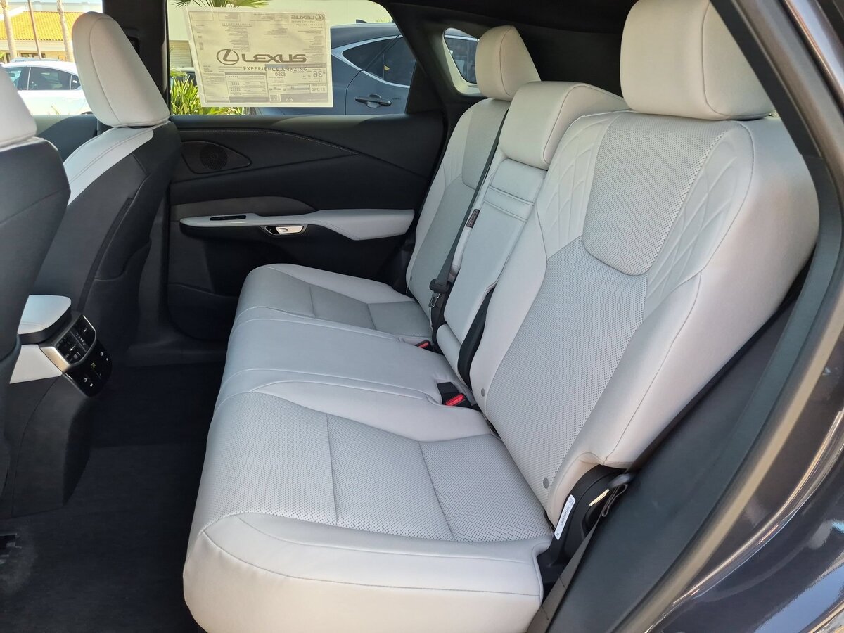 New 2026 Lexus RX 350h AWD/4WD image 20