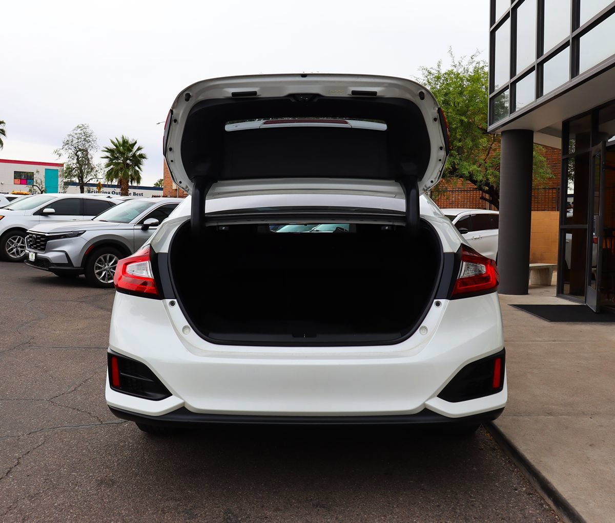 Used 2018 Honda Clarity Plug-In Hybrid image 22