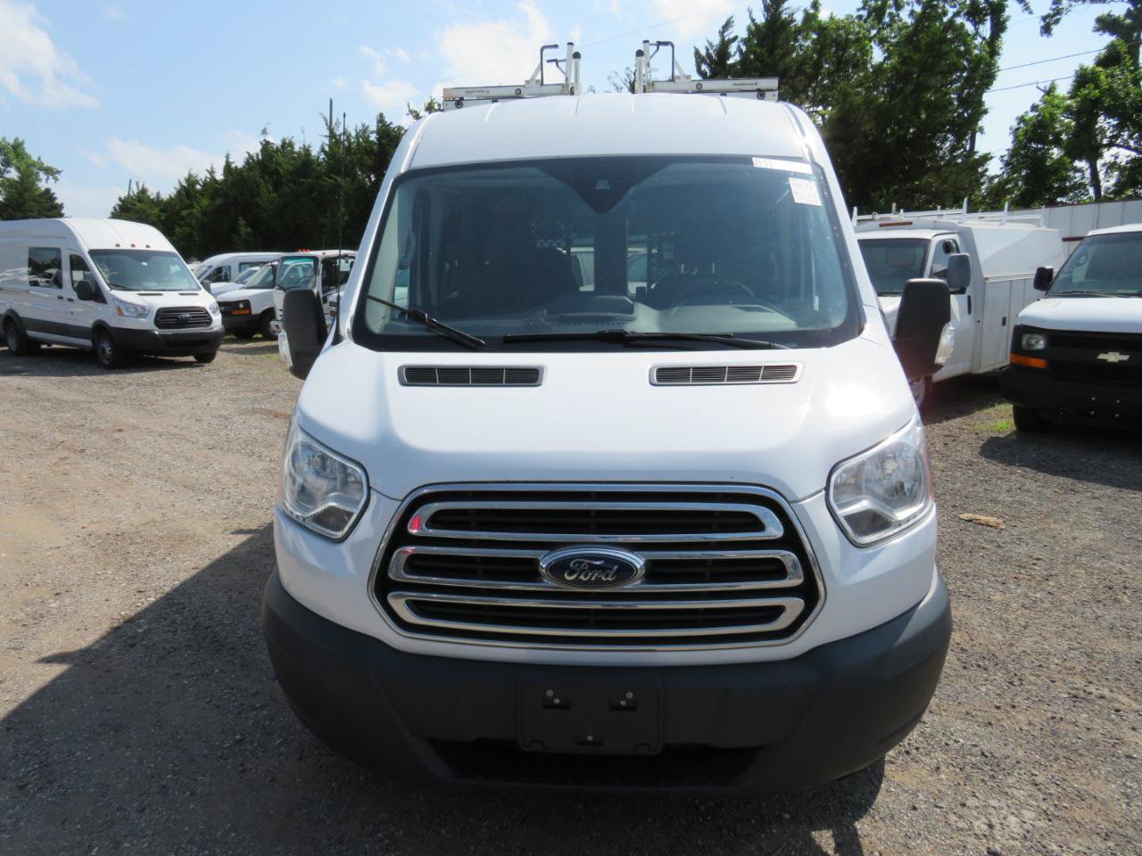 Used 2015 Ford Transit 150 XLT RWD image 2