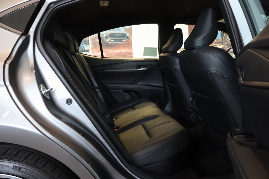 Used 2026 Toyota Camry XSE FWD image 10