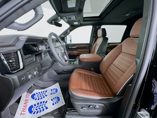 New 2026 GMC Sierra 3500 Denali Ultimate w/ LPO, Black Badging Package image 20