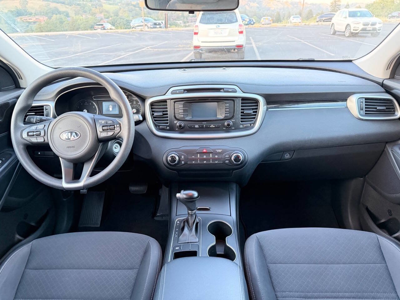 Used 2018 Kia Sorento FWD V6 image 24