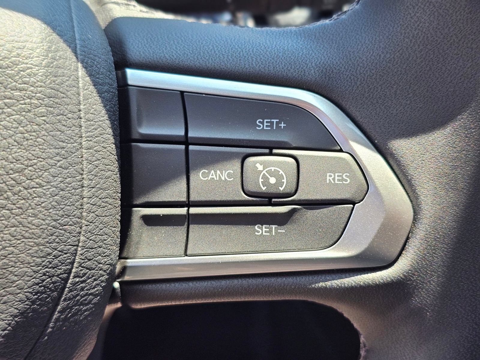 New 2026 Jeep Compass Latitude AWD/4WD image 16