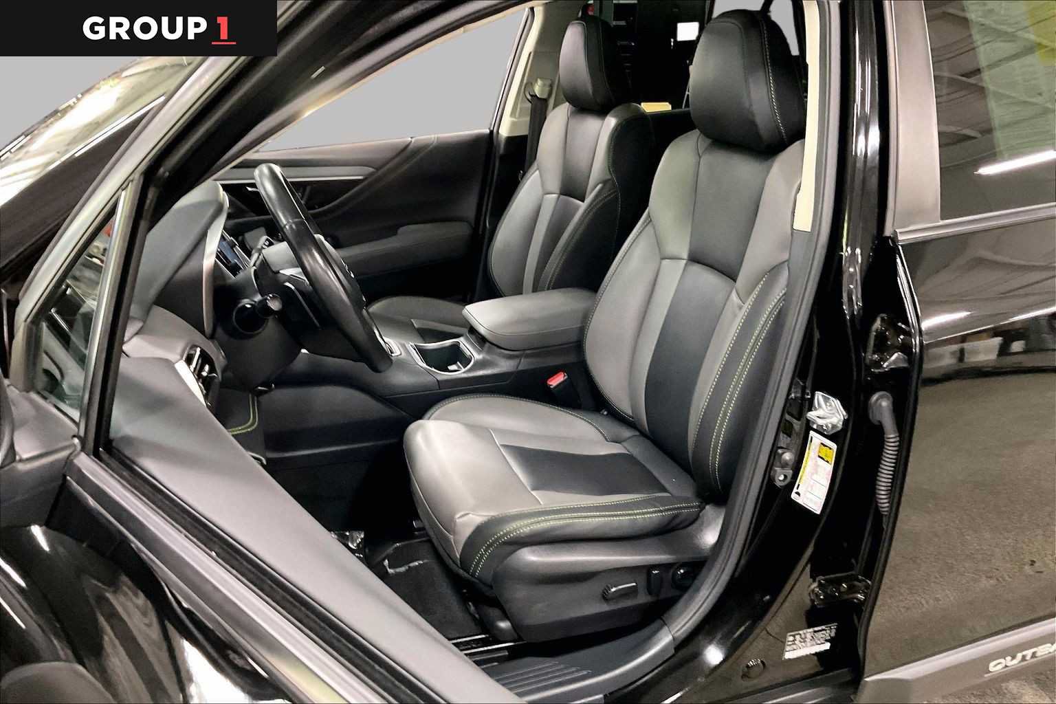 Certified 2023 Subaru Outback Onyx Edition XT AWD/4WD image 8