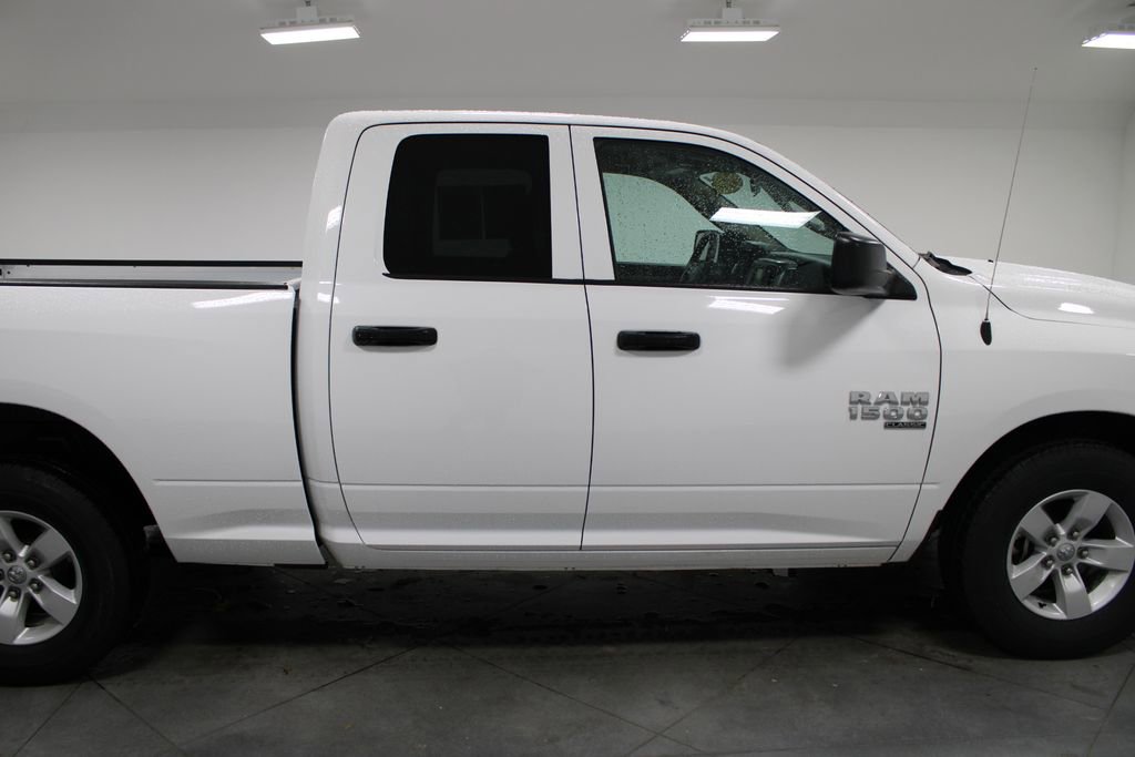 Used 2024 RAM 1500 Classic SLT image 10