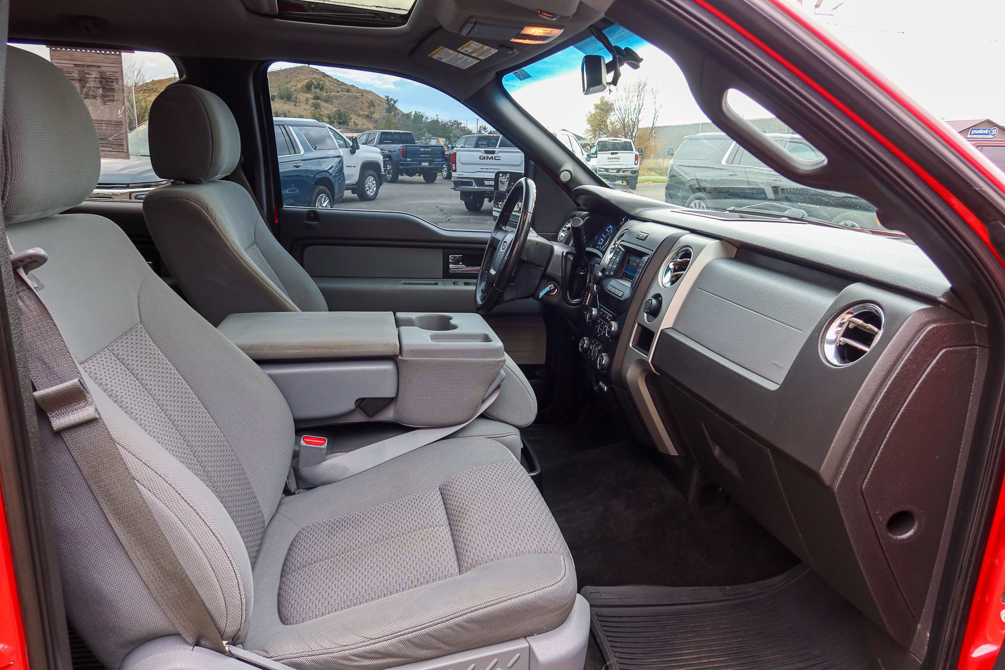 Used 2013 Ford F150 XLT w/ Luxury Equipment Group AWD/4WD image 14