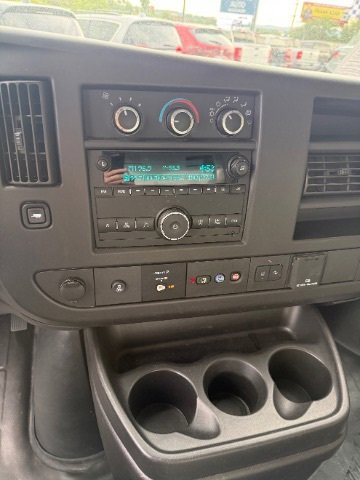 Used 2021 Chevrolet Express 3500 w/ Power Convenience Package image 10
