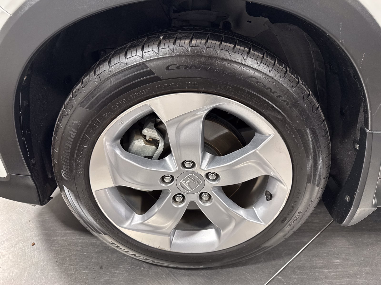 Used 2019 Honda HR-V LX image 2
