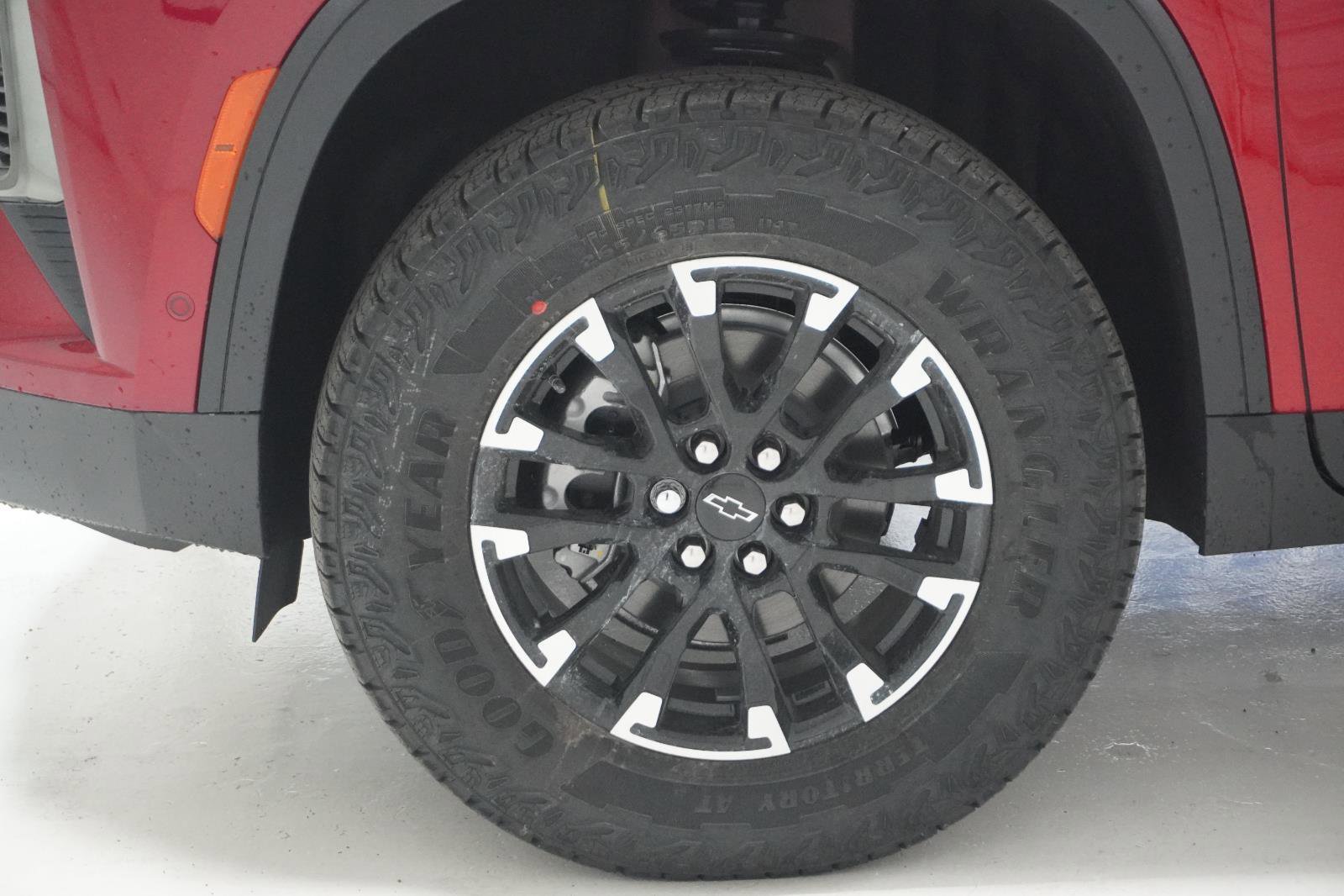 New 2026 Chevrolet Traverse Z71 w/ Enhanced Driving Package image 12