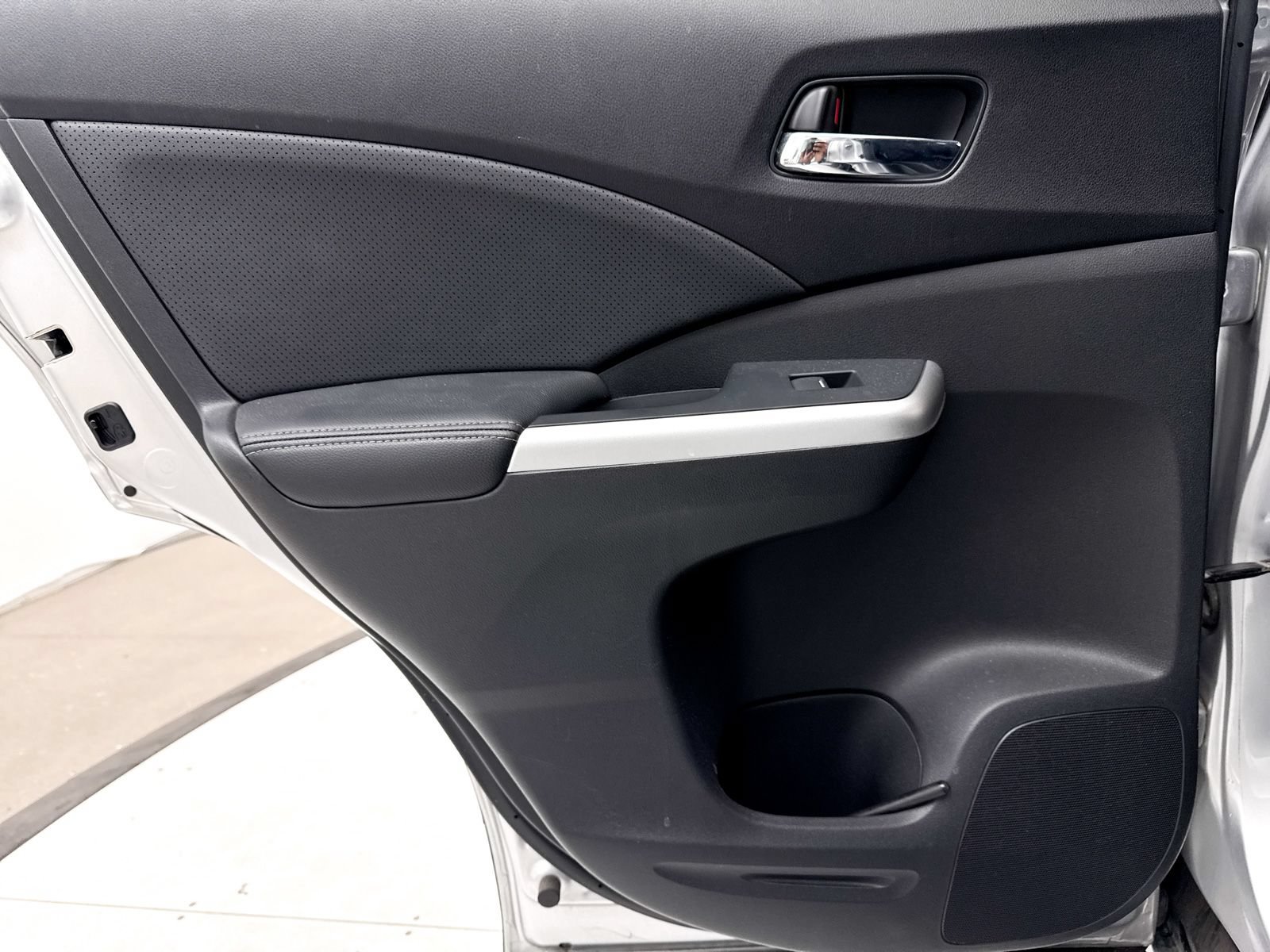 Used 2015 Honda CR-V EX-L image 26