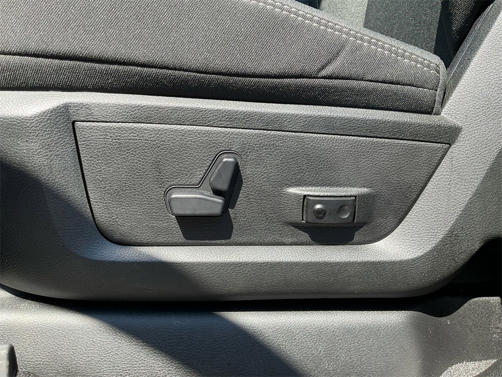 New 2026 RAM 2500 Big Horn image 31