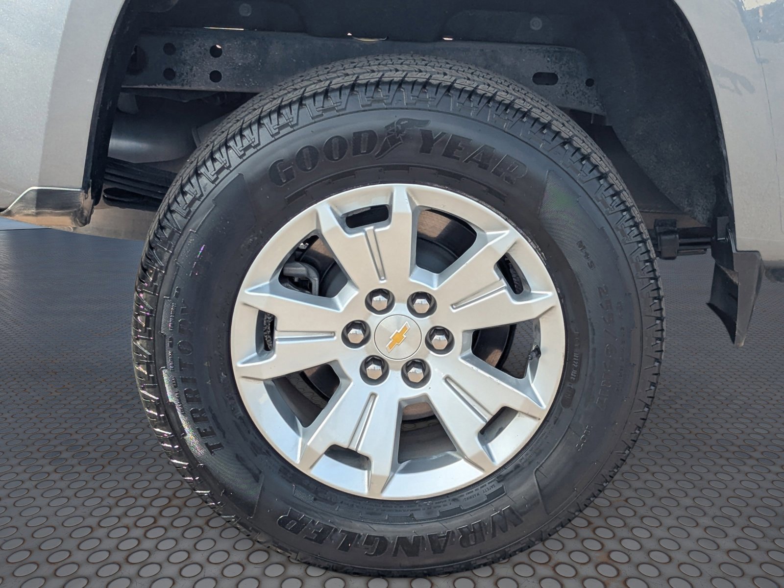 Used 2022 Chevrolet Colorado LT w/ LT Convenience Package image 10