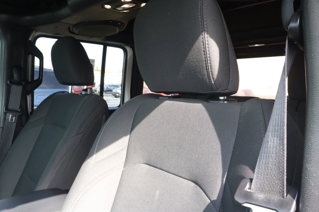 Used 2020 Jeep Wrangler Unlimited Sport S image 12