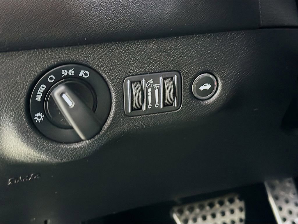 Used 2021 Dodge Charger Scat Pack RWD image 12