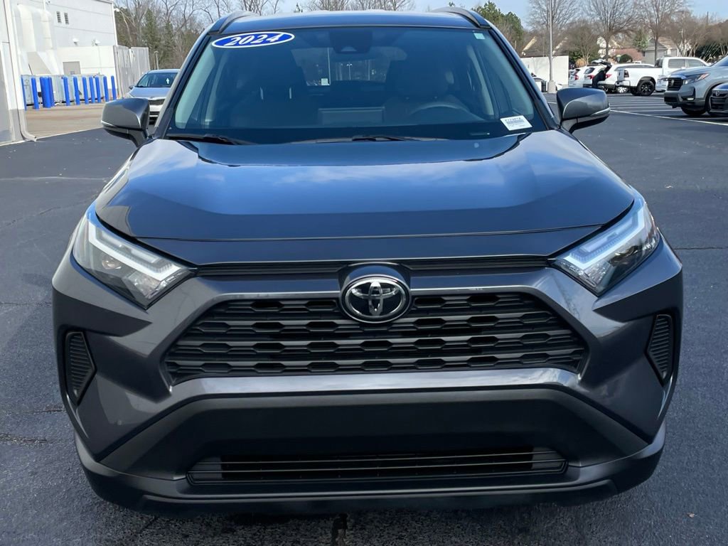 Used 2024 Toyota RAV4 XLE image 9