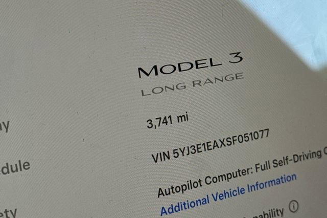 Used 2025 Tesla Model 3 Long Range image 37