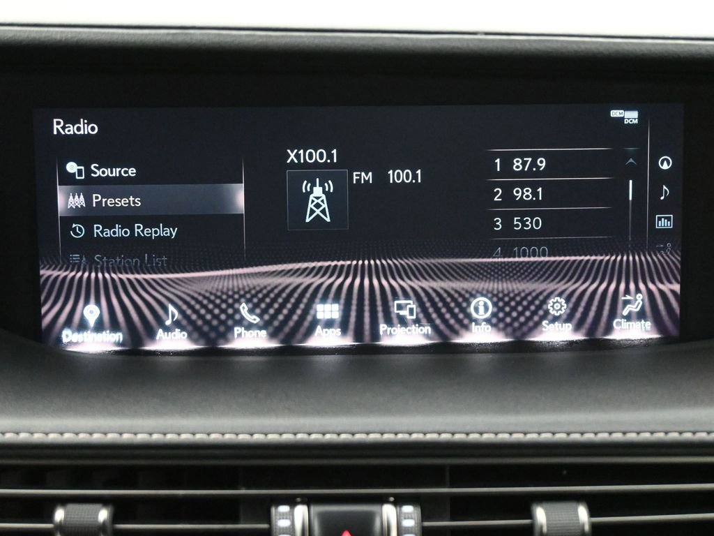 Used 2020 Lexus LS 500 w/ Accessory Package (Z2) RWD image 10