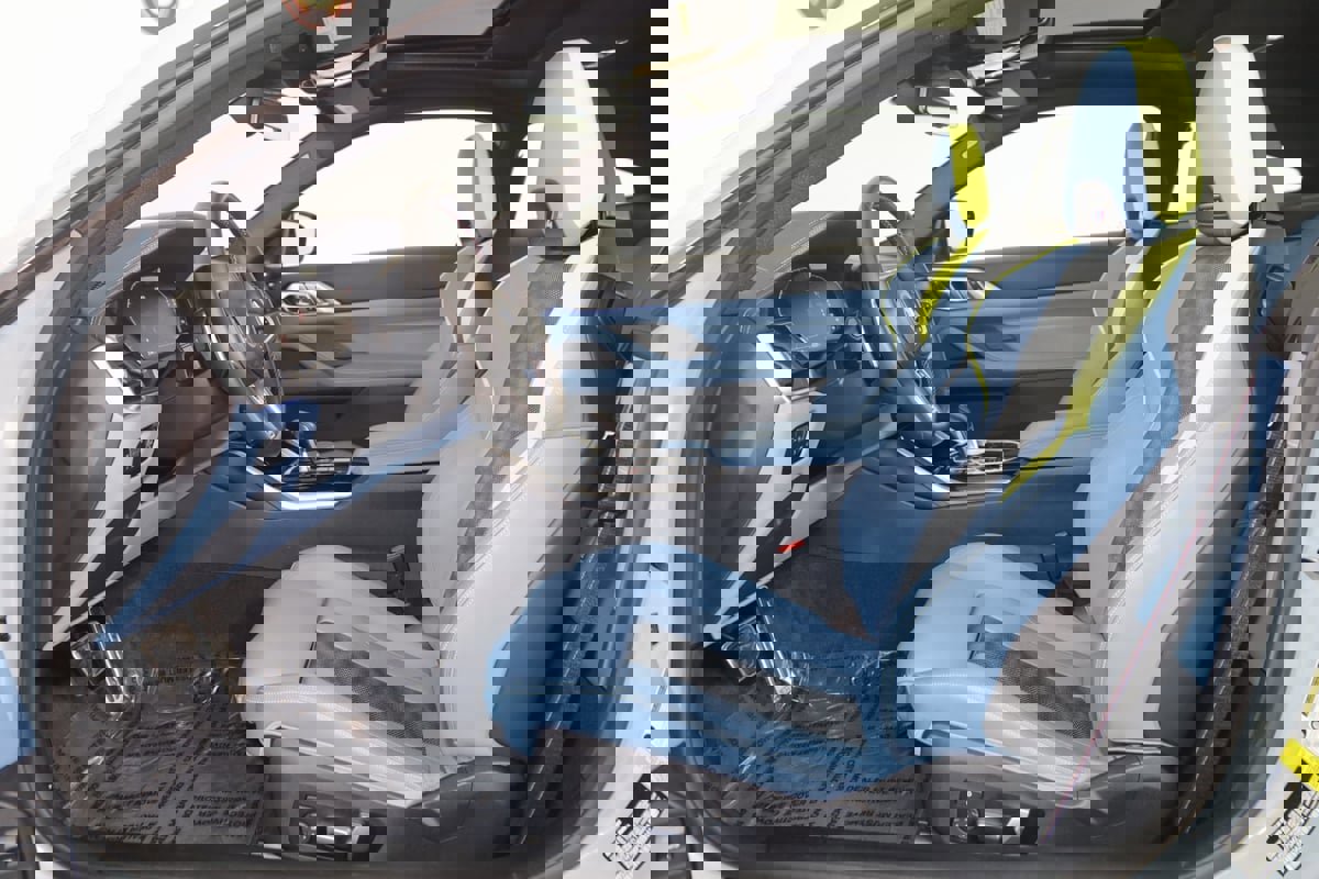 Used 2023 BMW M4 Competition image 12