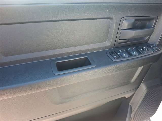 Used 2023 RAM 3500 Tradesman w/ Chrome Appearance Group image 12