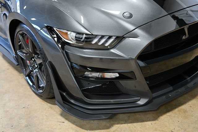 Used 2020 Ford Mustang Shelby GT500 w/ Carbon Fibre Track Pack image 5