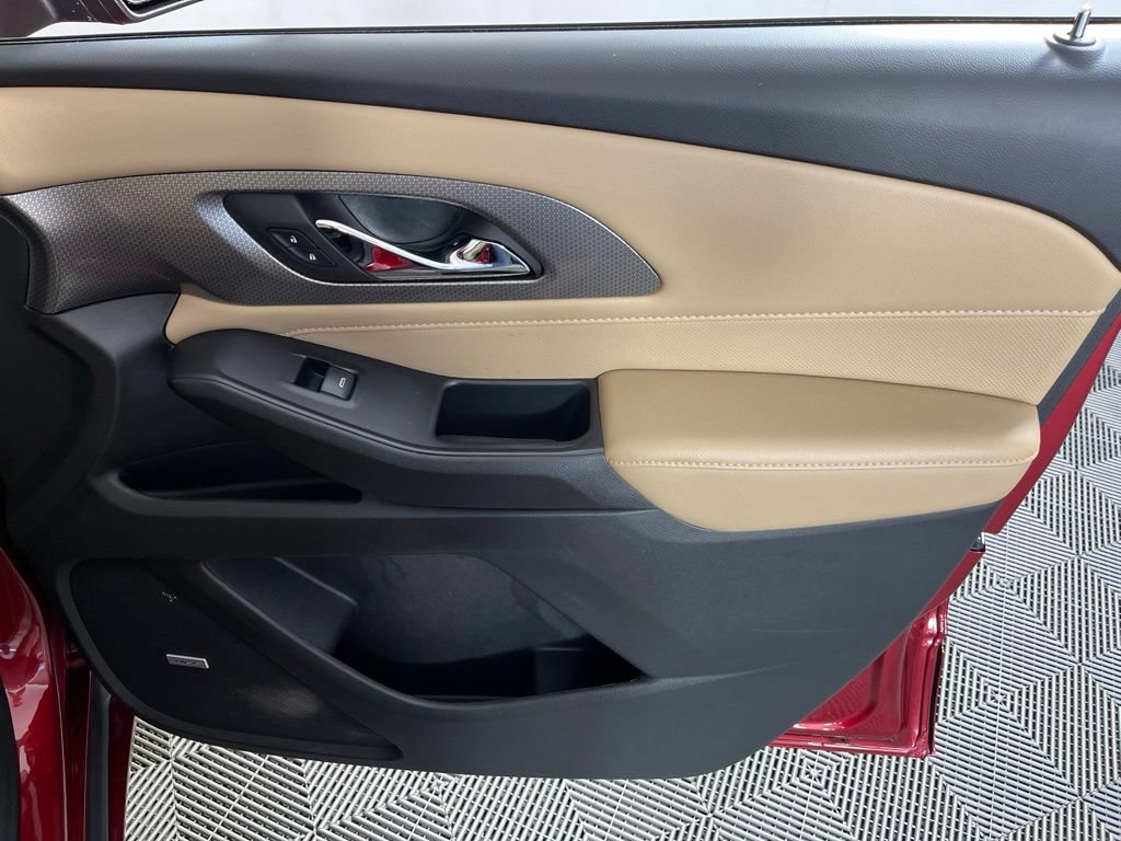 Certified 2022 Chevrolet Traverse Premier AWD/4WD image 28