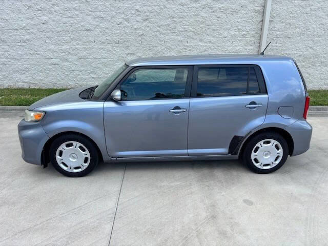 Used 2011 Scion xB image 17