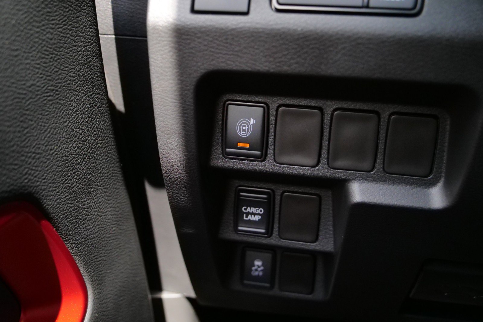 Used 2025 Nissan Frontier Pro-X RWD image 21