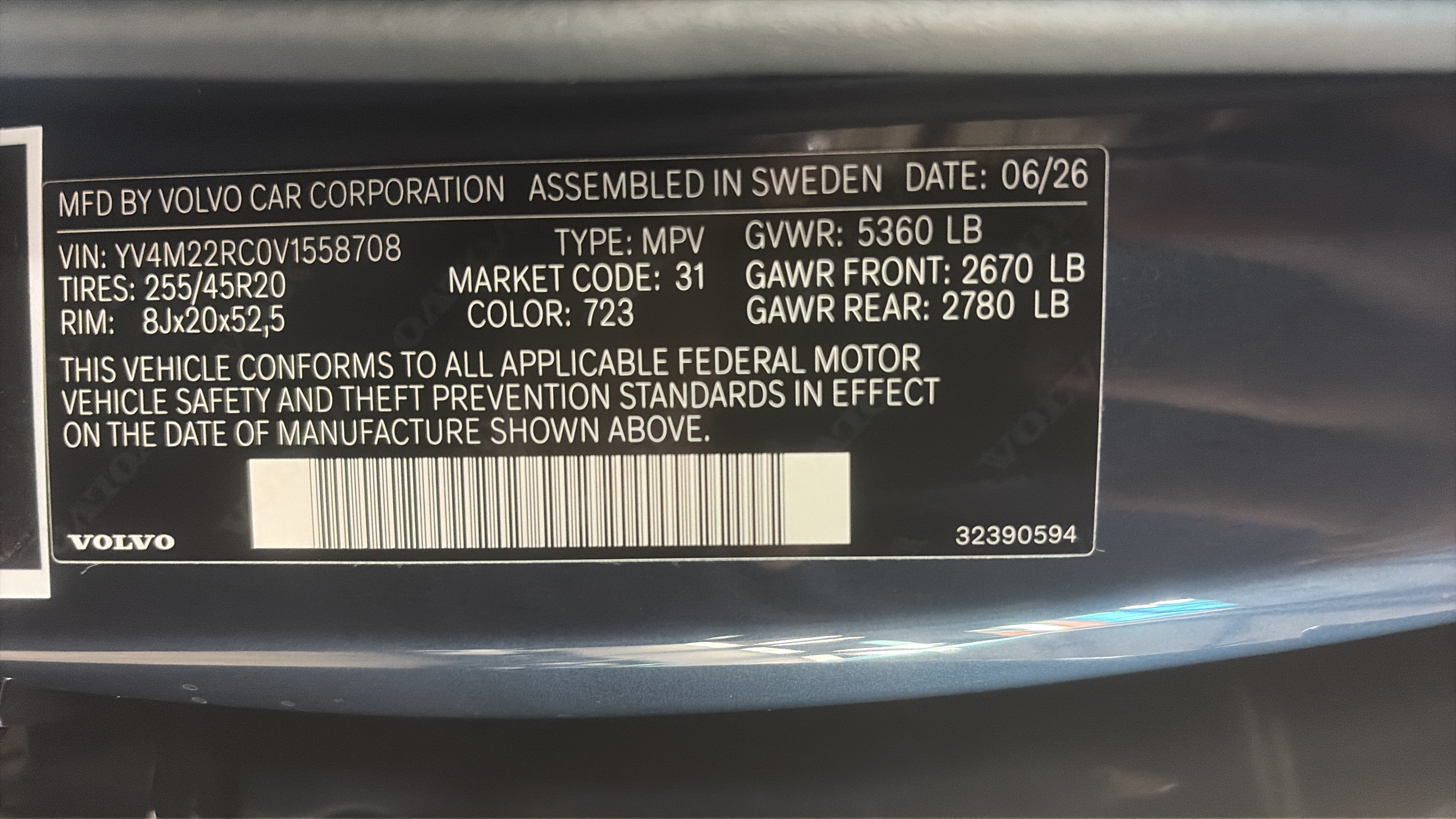 New 2027 Volvo XC60 B5 Plus AWD/4WD image 30