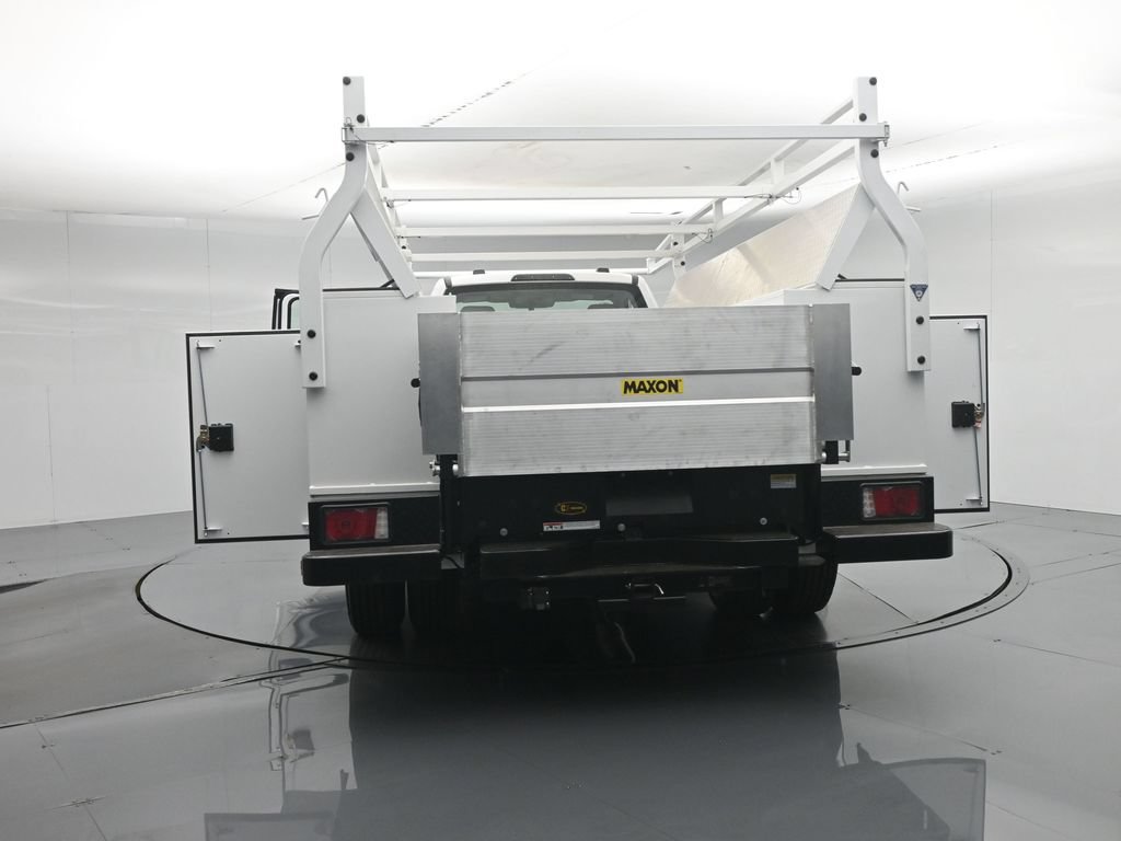 New 2026 Ford F350 XL w/ XL Chrome Package RWD image 37