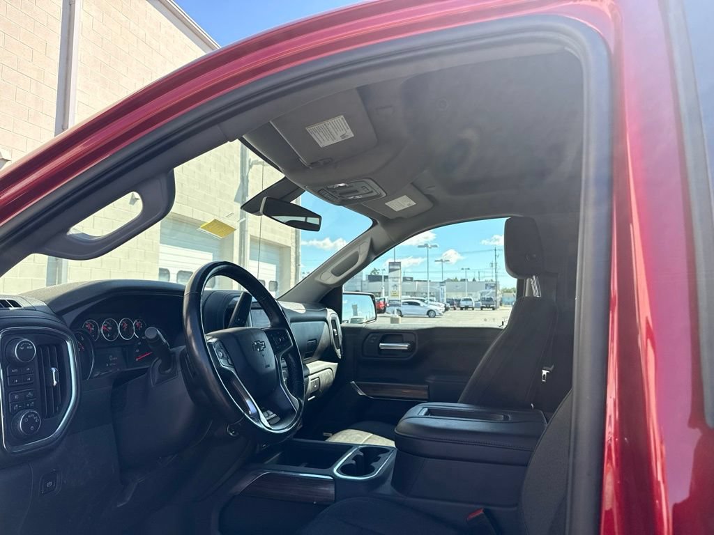 Used 2021 Chevrolet Silverado 1500 LT Trail Boss w/ Convenience Package II AWD/4WD image 7