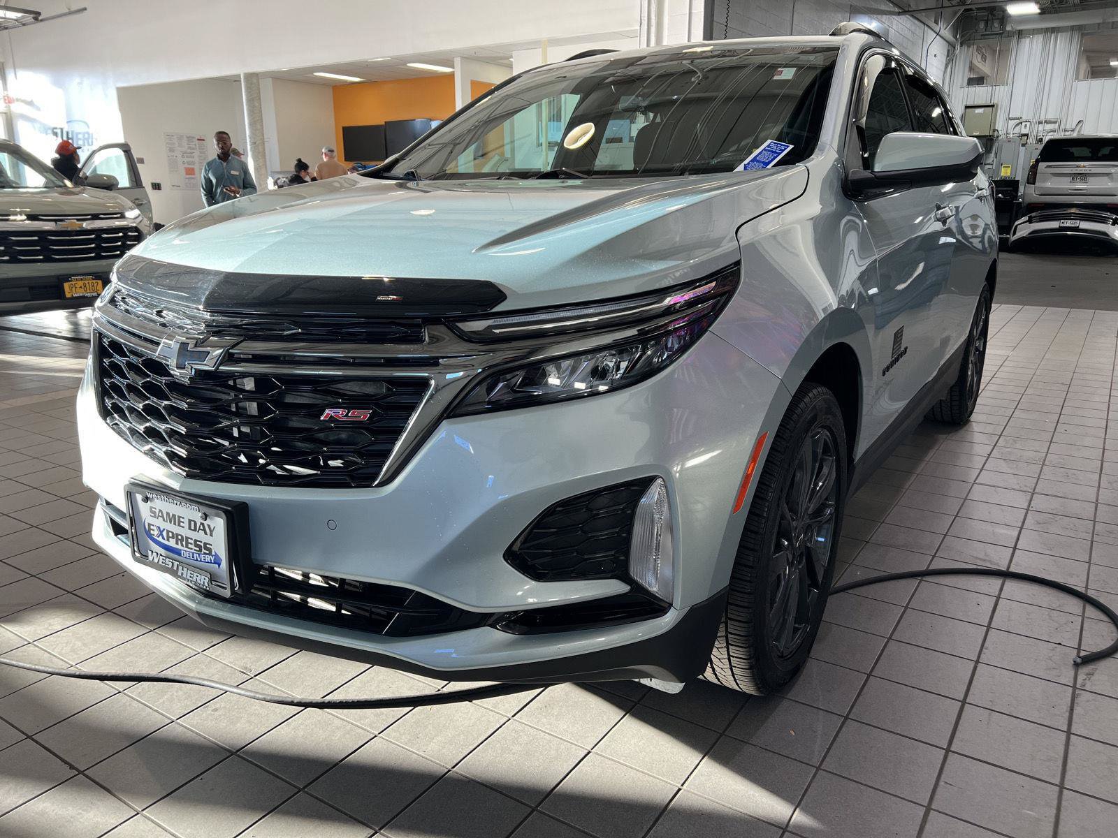 Used 2022 Chevrolet Equinox RS AWD/4WD image 24