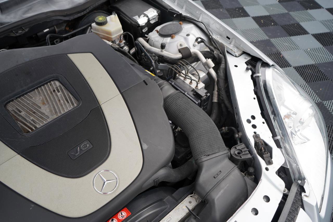 Used 2009 Mercedes-Benz SLK 300 2dr Roadster 3.0L w/ Premium I Pkg image 80