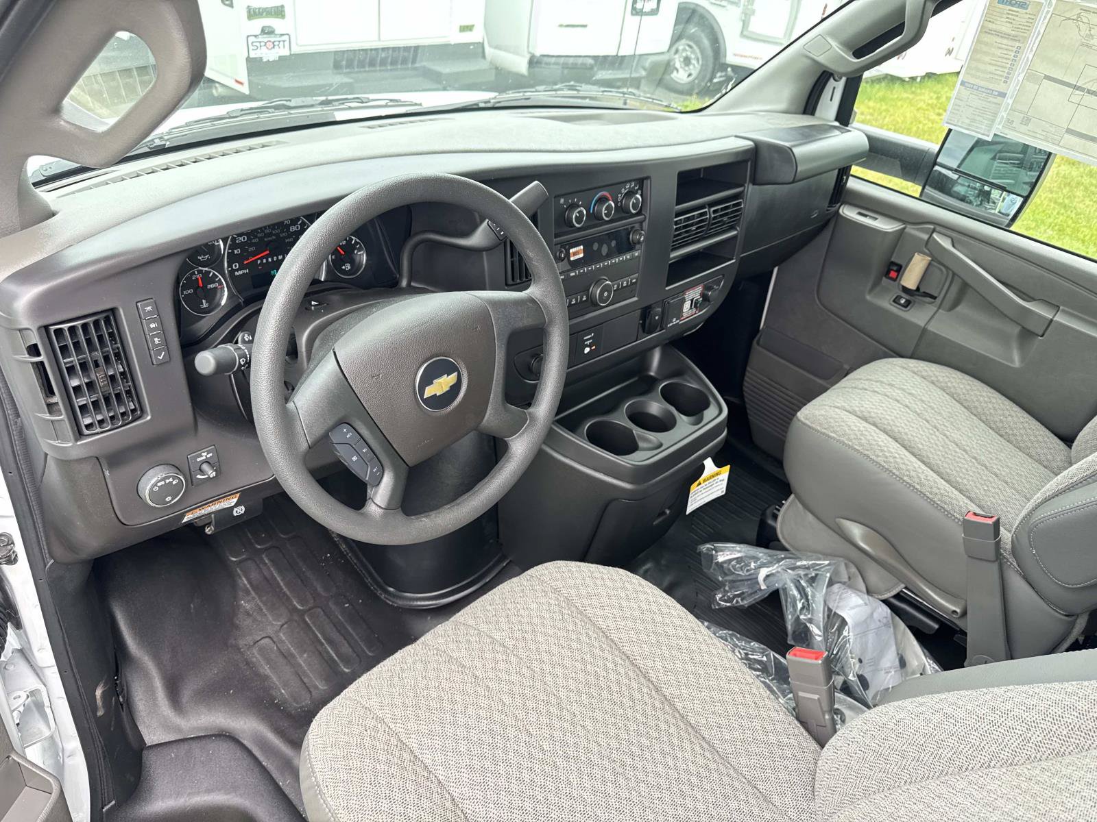 New 2026 Chevrolet Express 3500 w/ Power Convenience Package RWD image 18