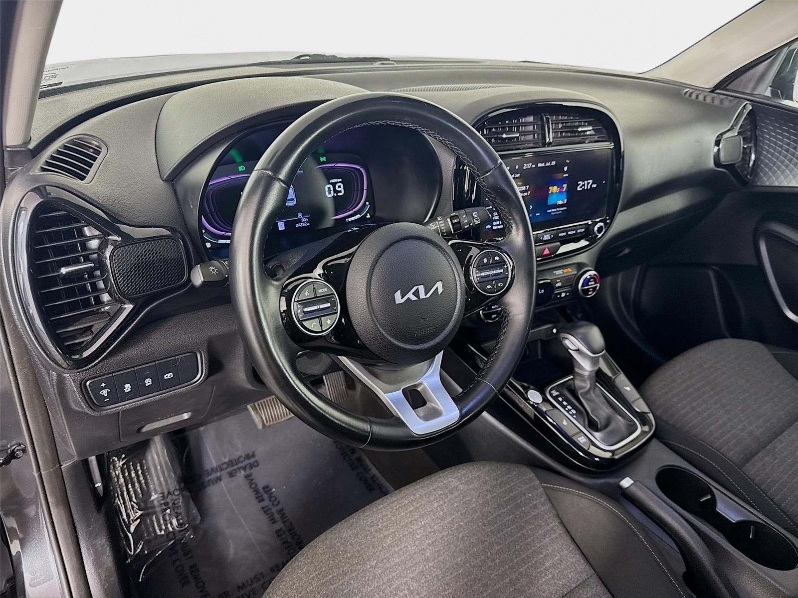 Certified 2023 Kia Soul EX FWD image 9