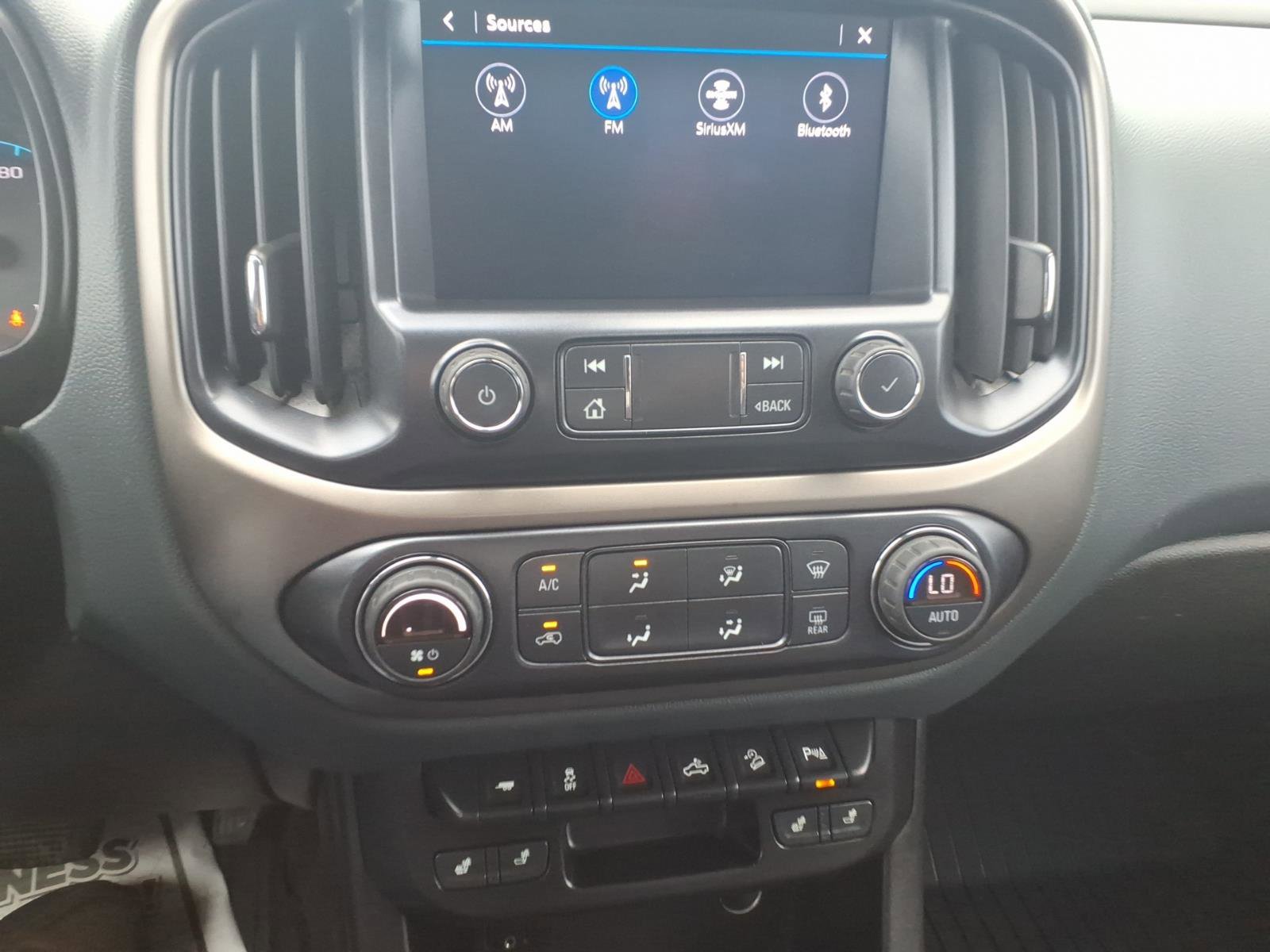 Used 2022 Chevrolet Colorado Z71 image 17