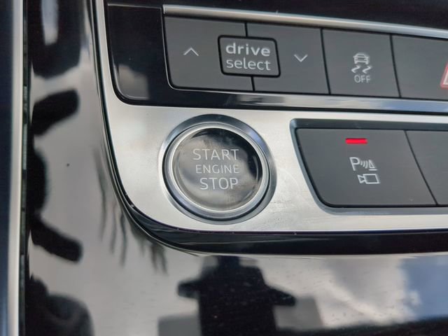 Used 2023 Audi Q7 3.0T Premium Plus w/ Premium Plus Package AWD/4WD image 33