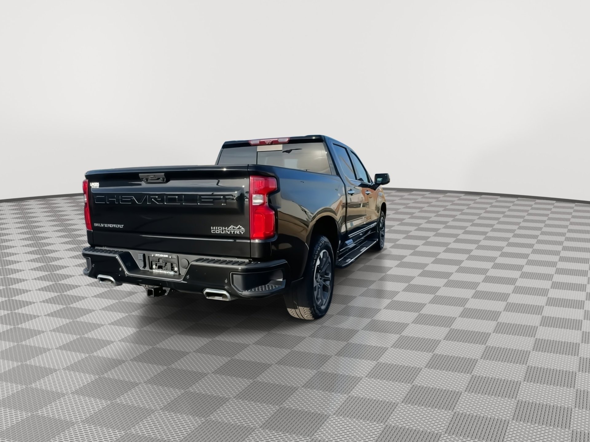 Used 2024 Chevrolet Silverado 1500 High Country w/ Technology Package image 8