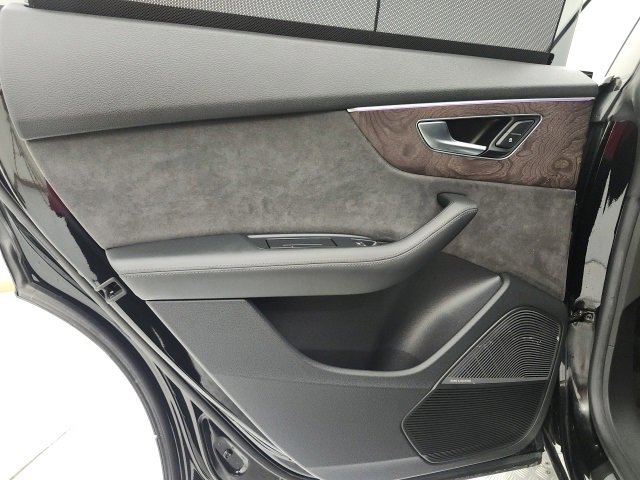Used 2019 Audi Q8 Prestige image 33