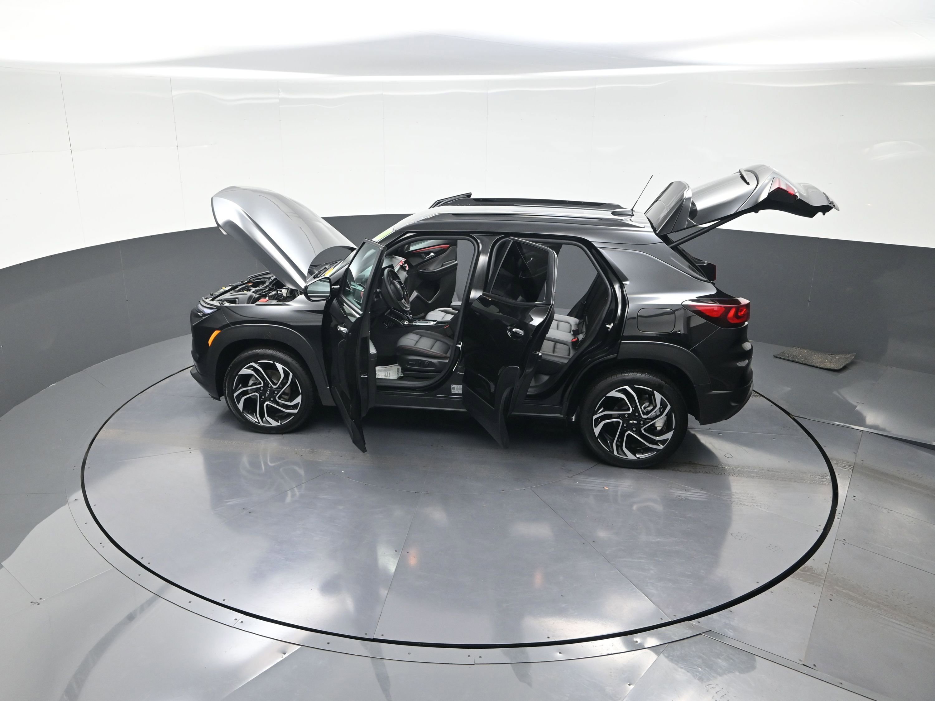 Used 2024 Chevrolet TrailBlazer RS w/ Convenience Package image 15