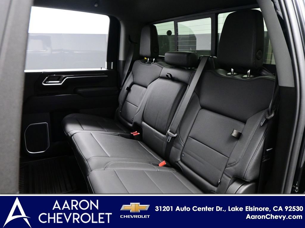 New 2026 Chevrolet Silverado 2500 LTZ w/ LTZ Premium Package AWD/4WD image 15