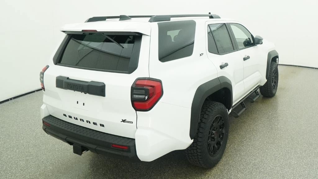 New 2026 Toyota 4Runner SR5 AWD/4WD image 8
