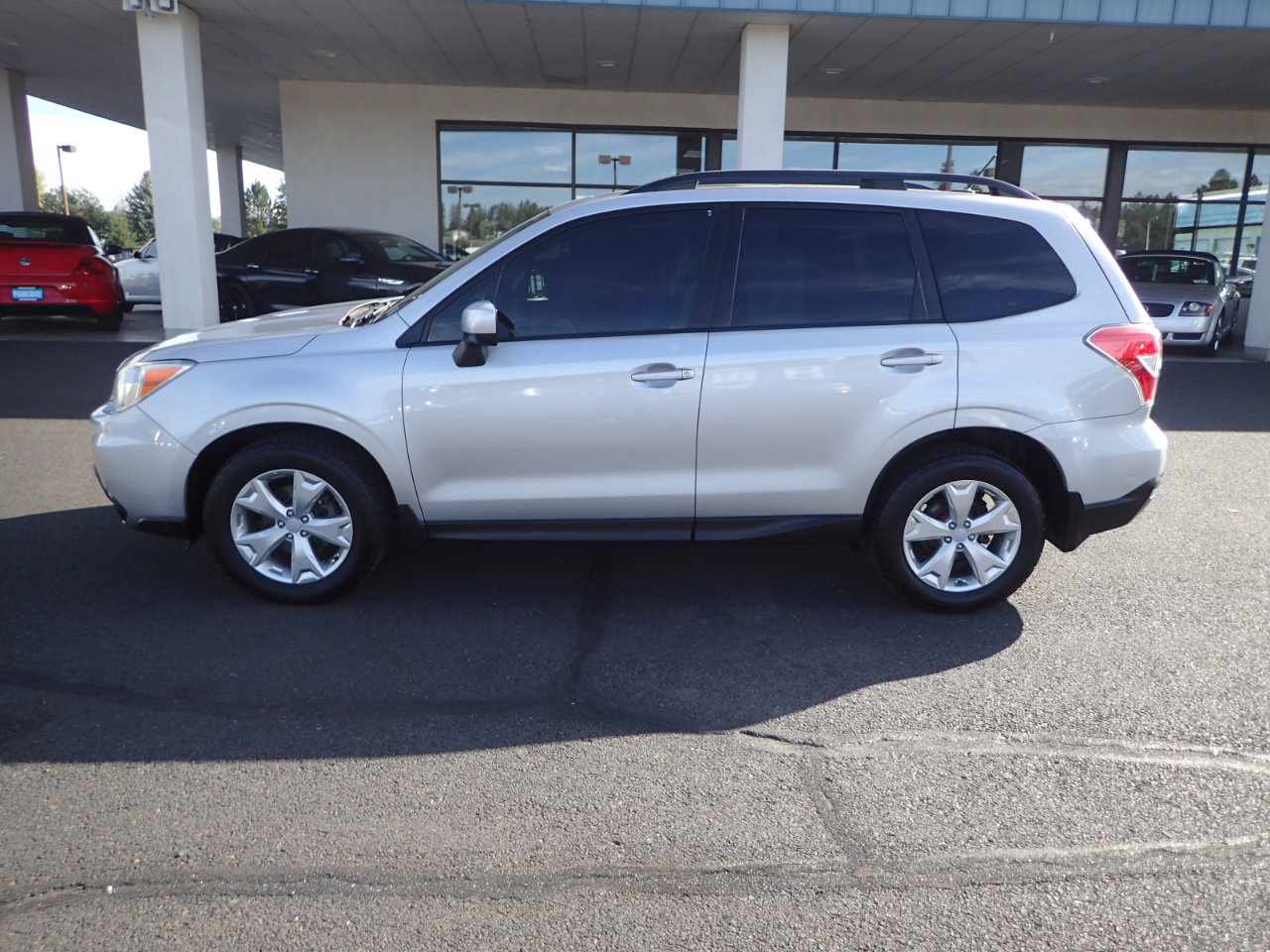 Used 2014 Subaru Forester 2.5i Premium image 2