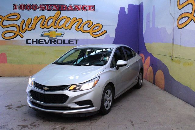 Used 2017 Chevrolet Cruze LS image 2