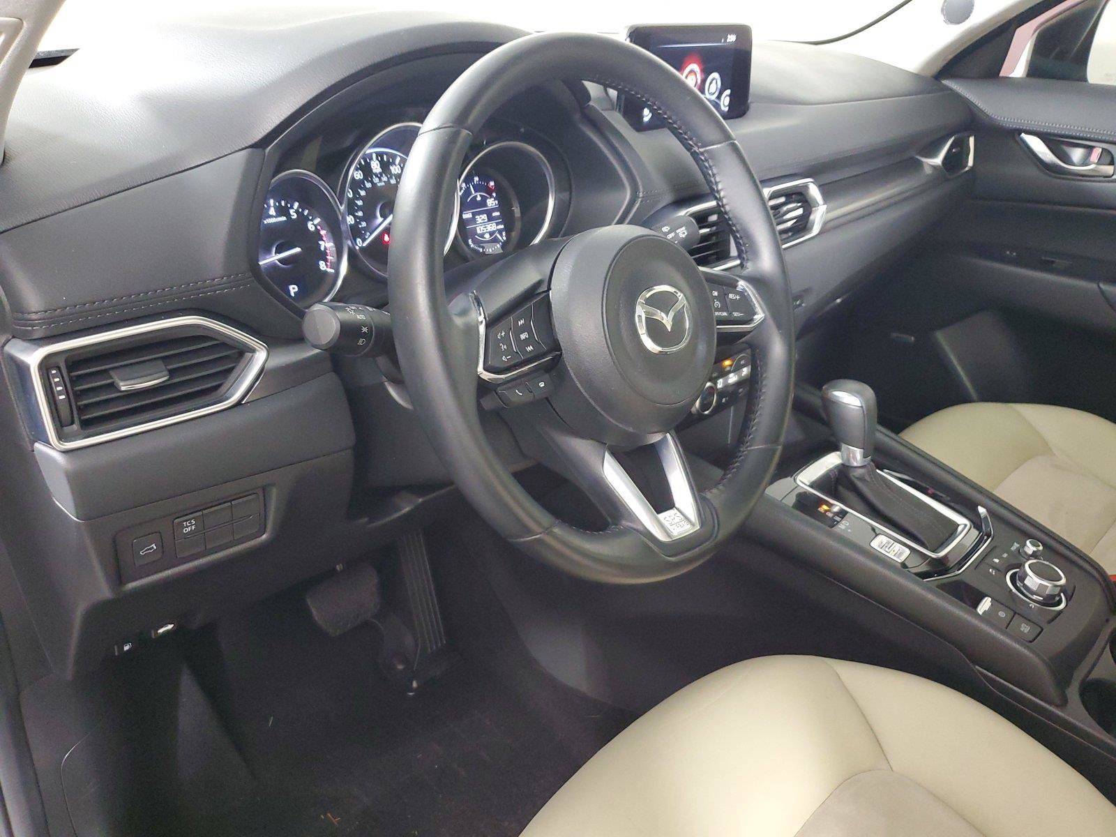 Used 2017 MAZDA CX-5 Touring w/ Preferred Equipment Package FWD image 24