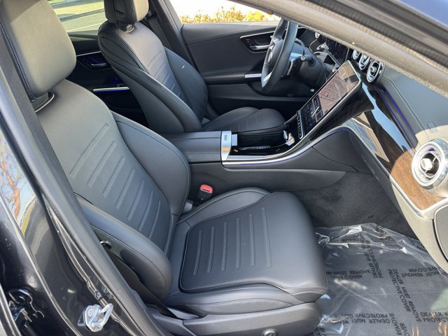 Used 2023 Mercedes-Benz C 300 Sedan image 6