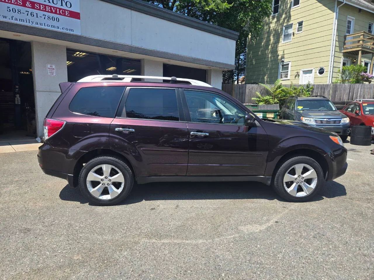Used 2013 Subaru Forester 2.5XT Touring image 3