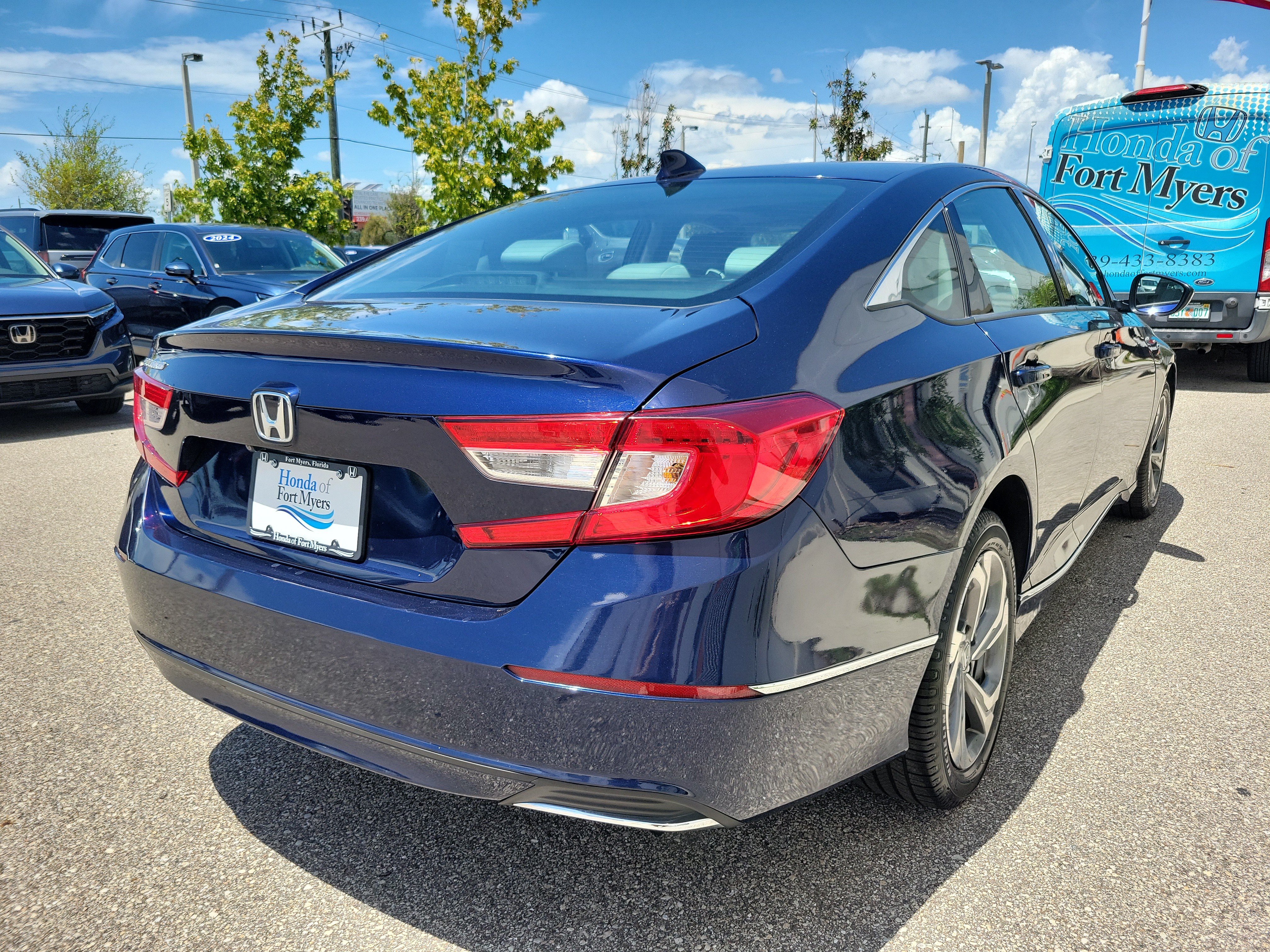 Used 2020 Honda Accord EX image 6