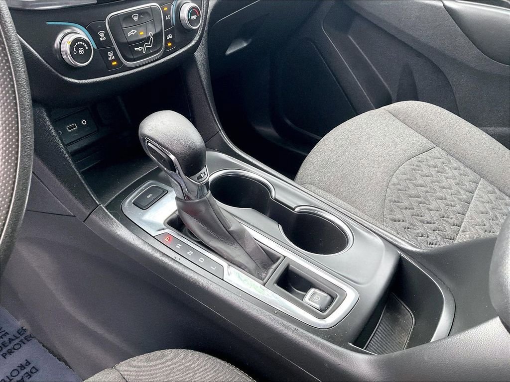 Used 2022 Chevrolet Equinox LT AWD/4WD image 19