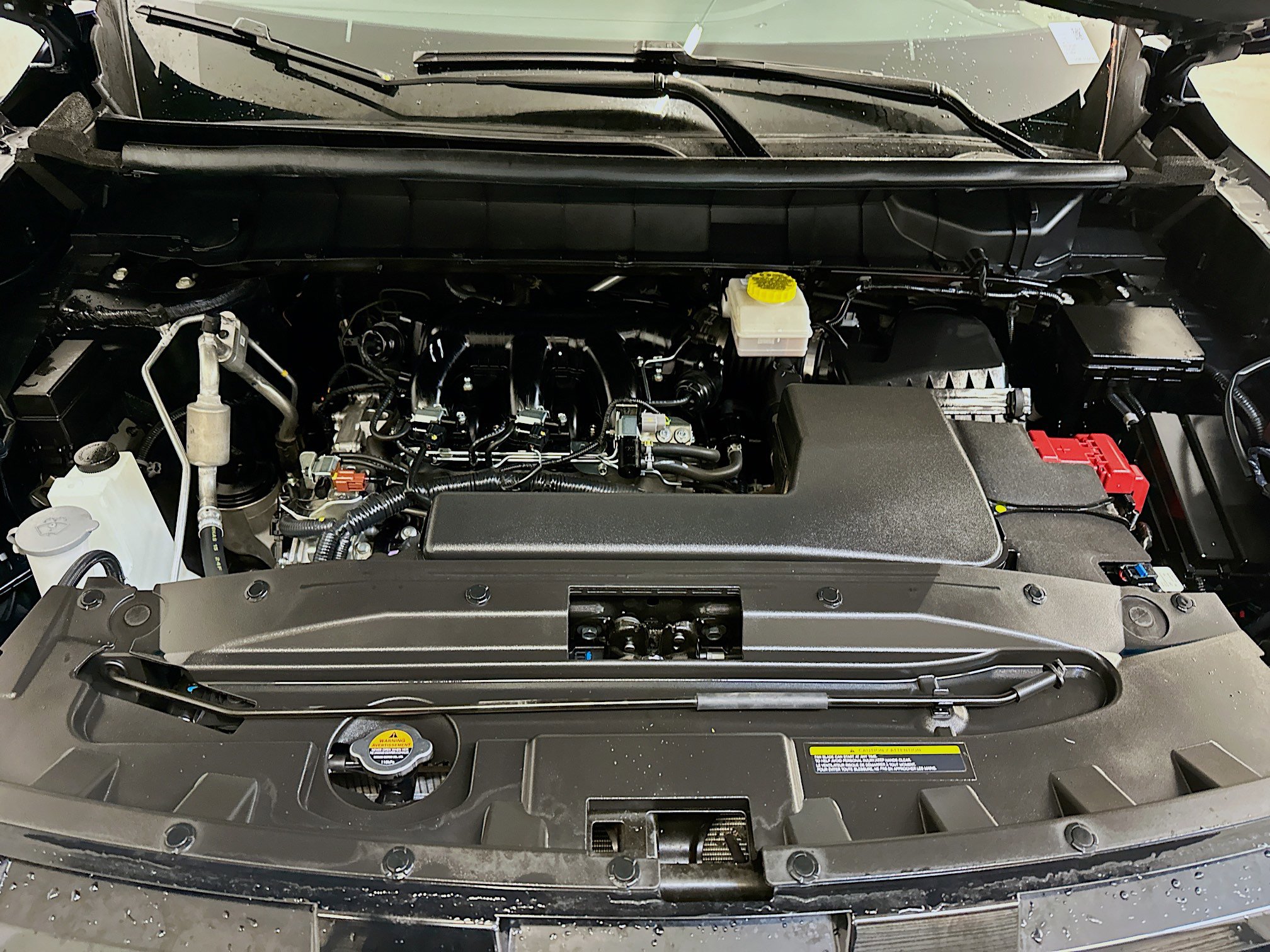 Used 2025 Nissan Pathfinder SV AWD/4WD image 34