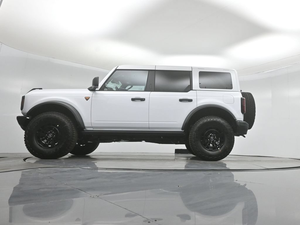 New 2026 Ford Bronco Badlands w/ Wildtrak Package AWD/4WD image 7